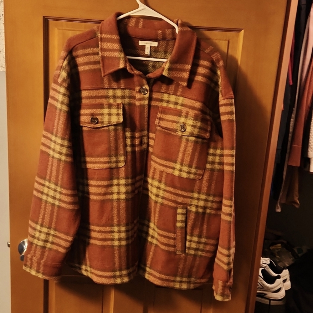 Long sleeved shacket